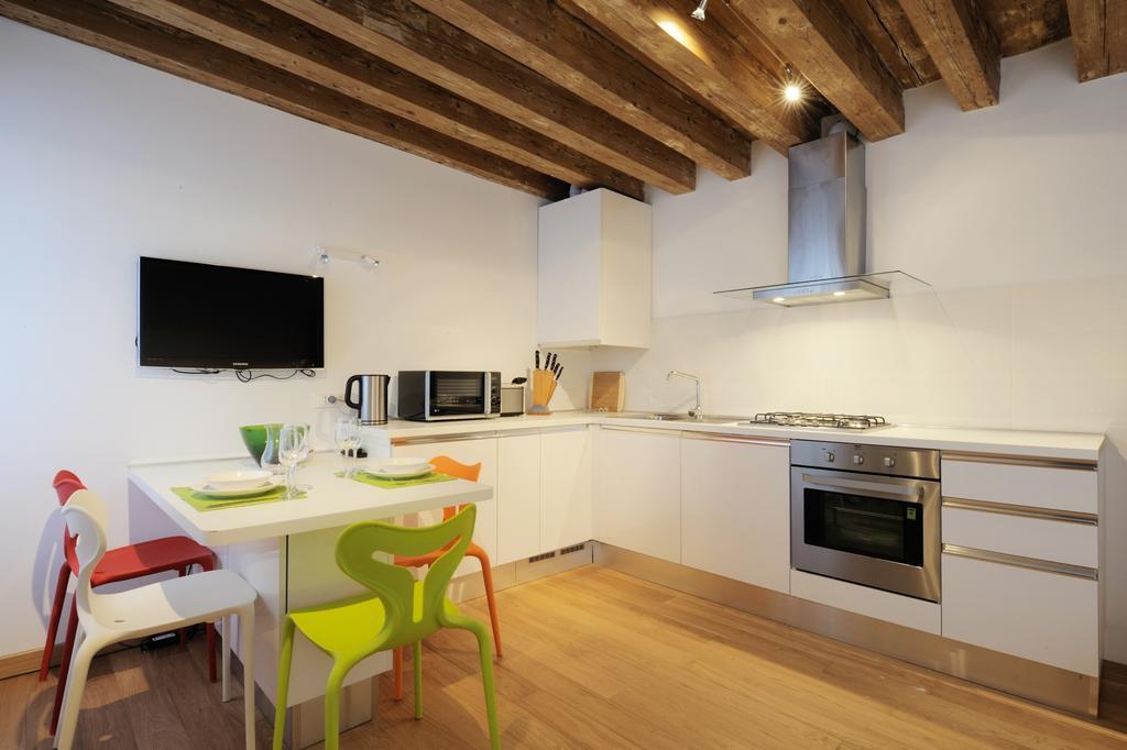 The Lion'S House Apt1 Venedig Zimmer foto
